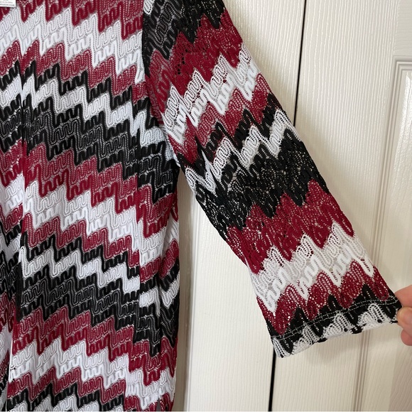 Alfred Dunner Chevron Pattern Blouse - Black, Red, White - Picture 5 of 8